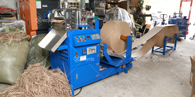  Corrugated paper cutting machine