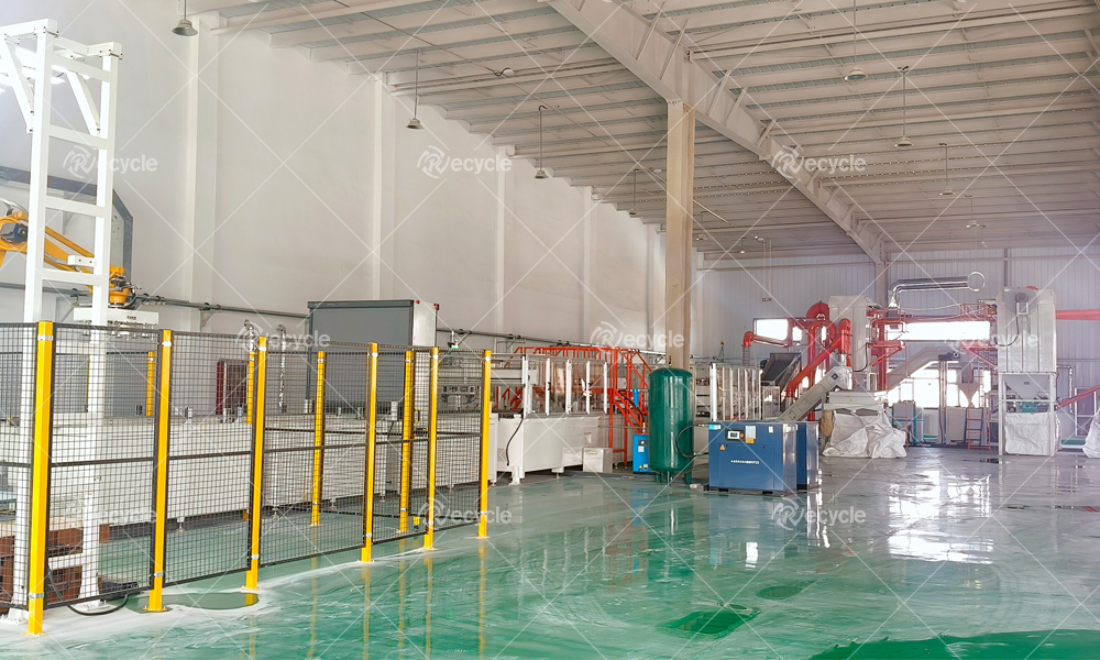 Double-Glass Photovoltaic Panel Recycling Production Line In USA